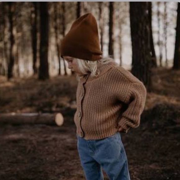 The simple folk knit beanie & scarf set - Picture 3 of 6